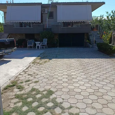 Dhoma Plazhi Arturi 2 Gasthof *
